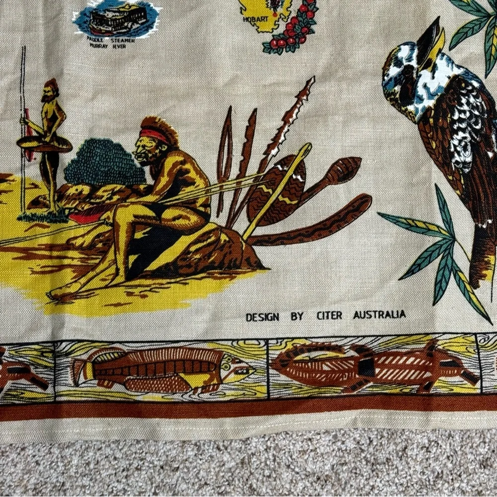 Vintage Citer Australia Linen Tea Towel Souvenir Map‎ Flora Fauna Koala Emu Art